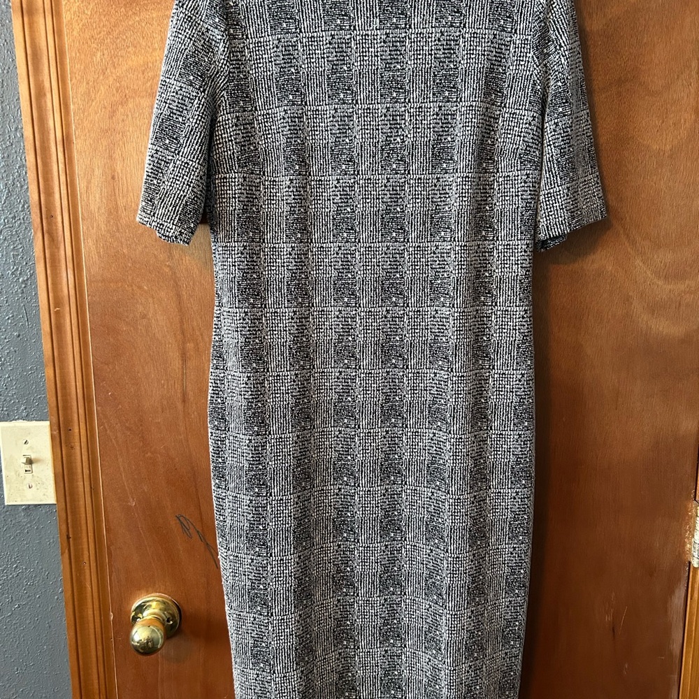 Anne Klein Black and White Plaid Midi Dress